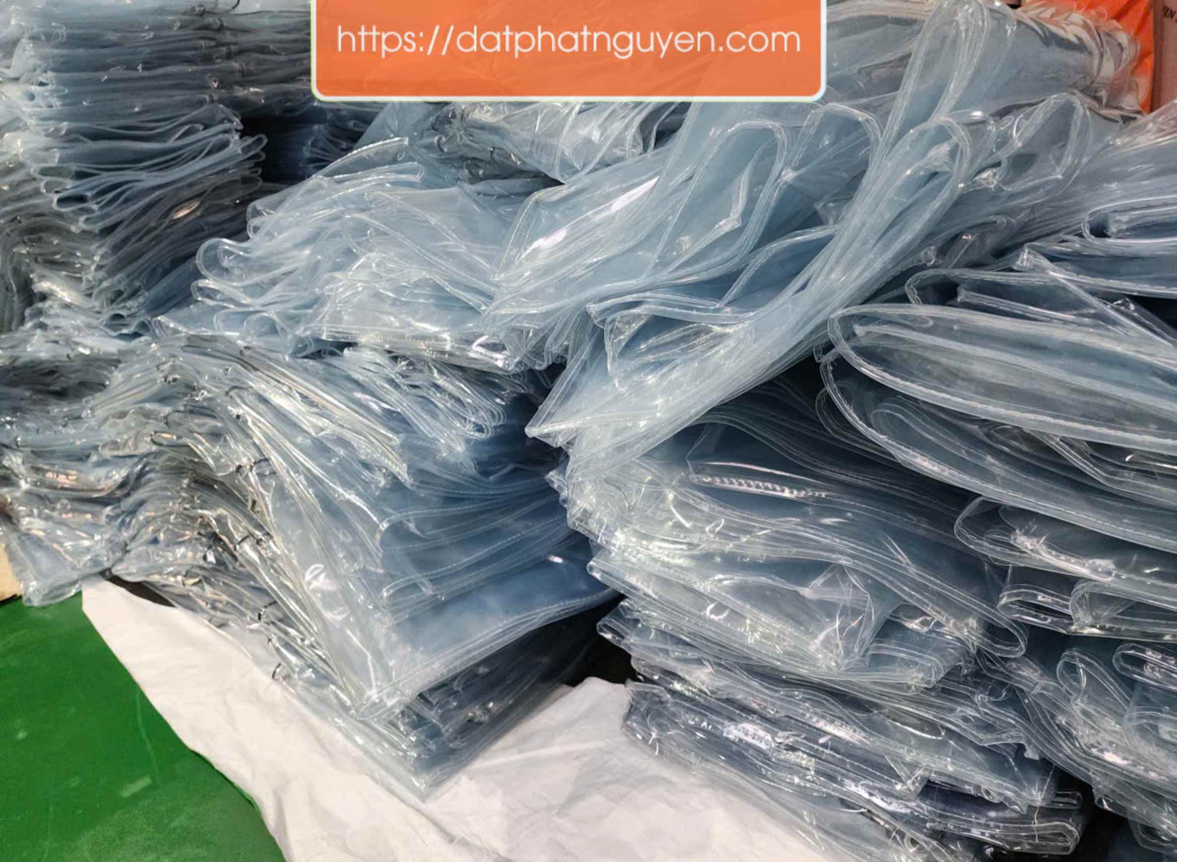 Bạt PVC trong suốt