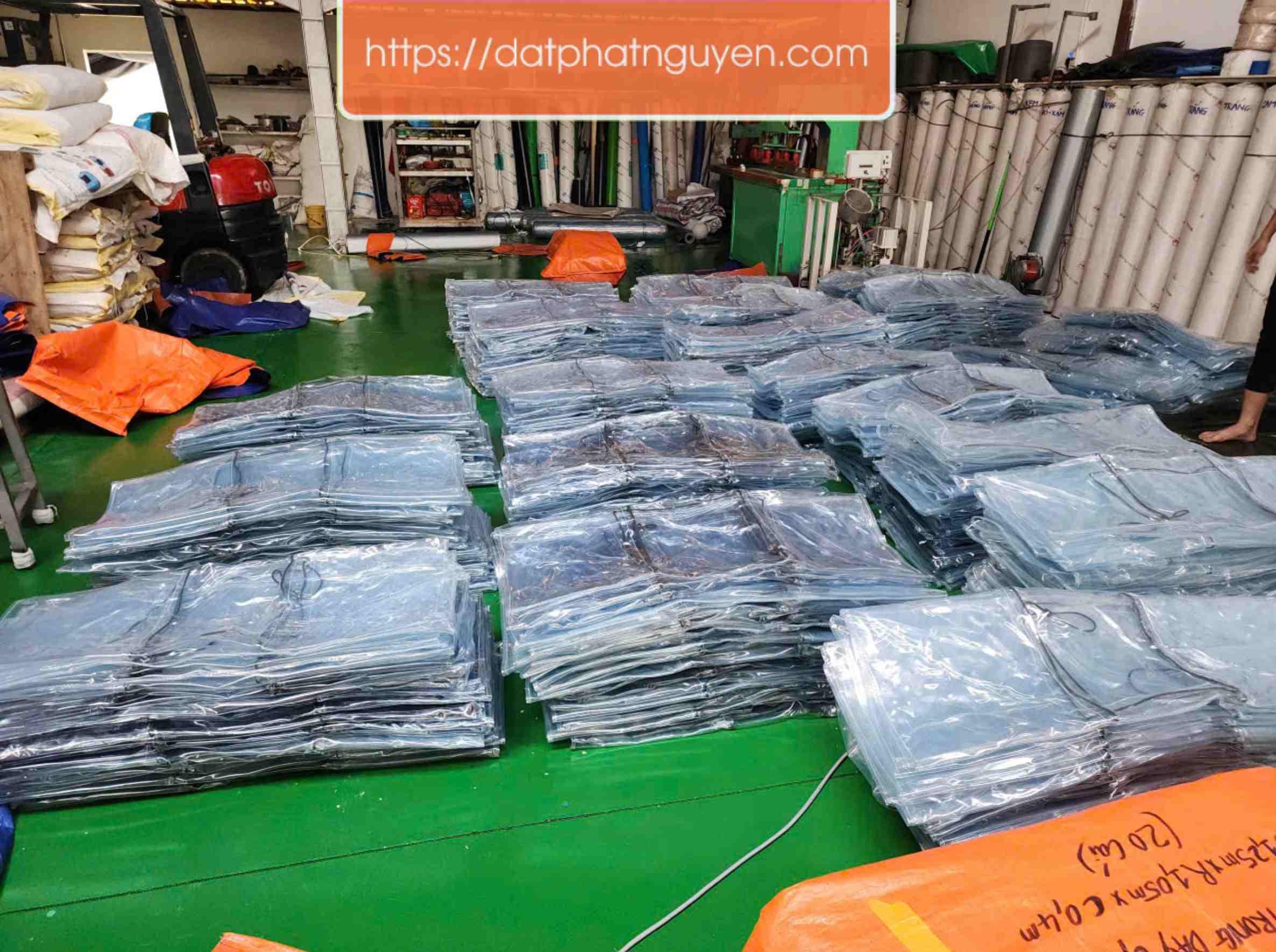 Đạt Phát Nguyên cung cấp và gia công bạt PVC trong suốt