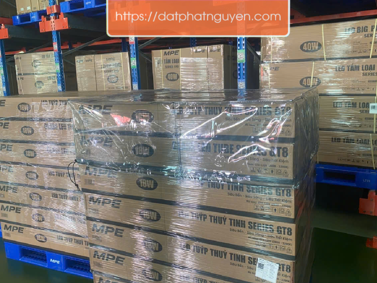 Bạt PVC trong suốt đóng gói hàng hóa, nâng tầm sản phẩm của bạn